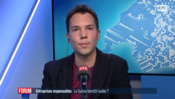 Nicolas Bueno prenant la parole dans Forum
